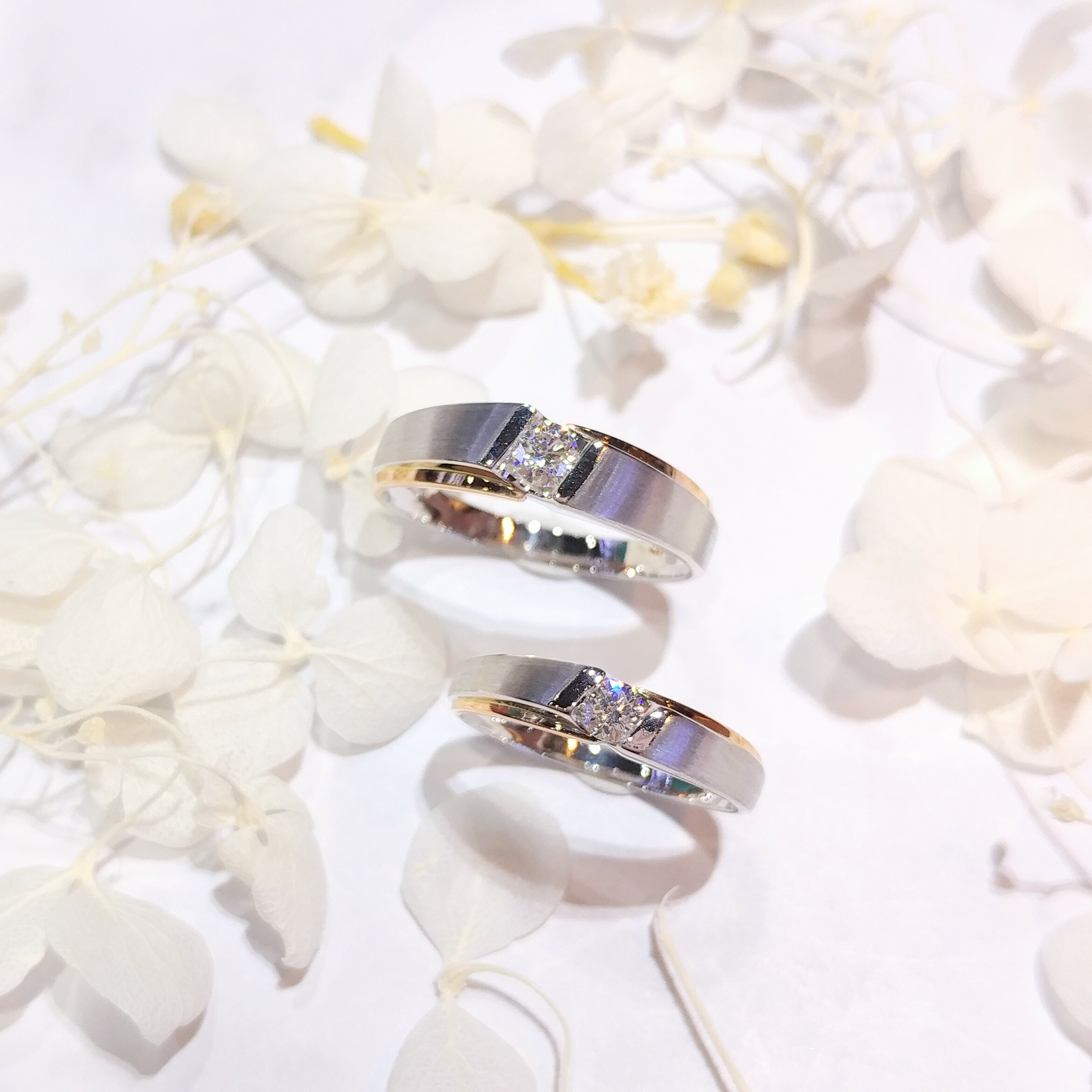 全新18K金共32份鑽石對裝戒指