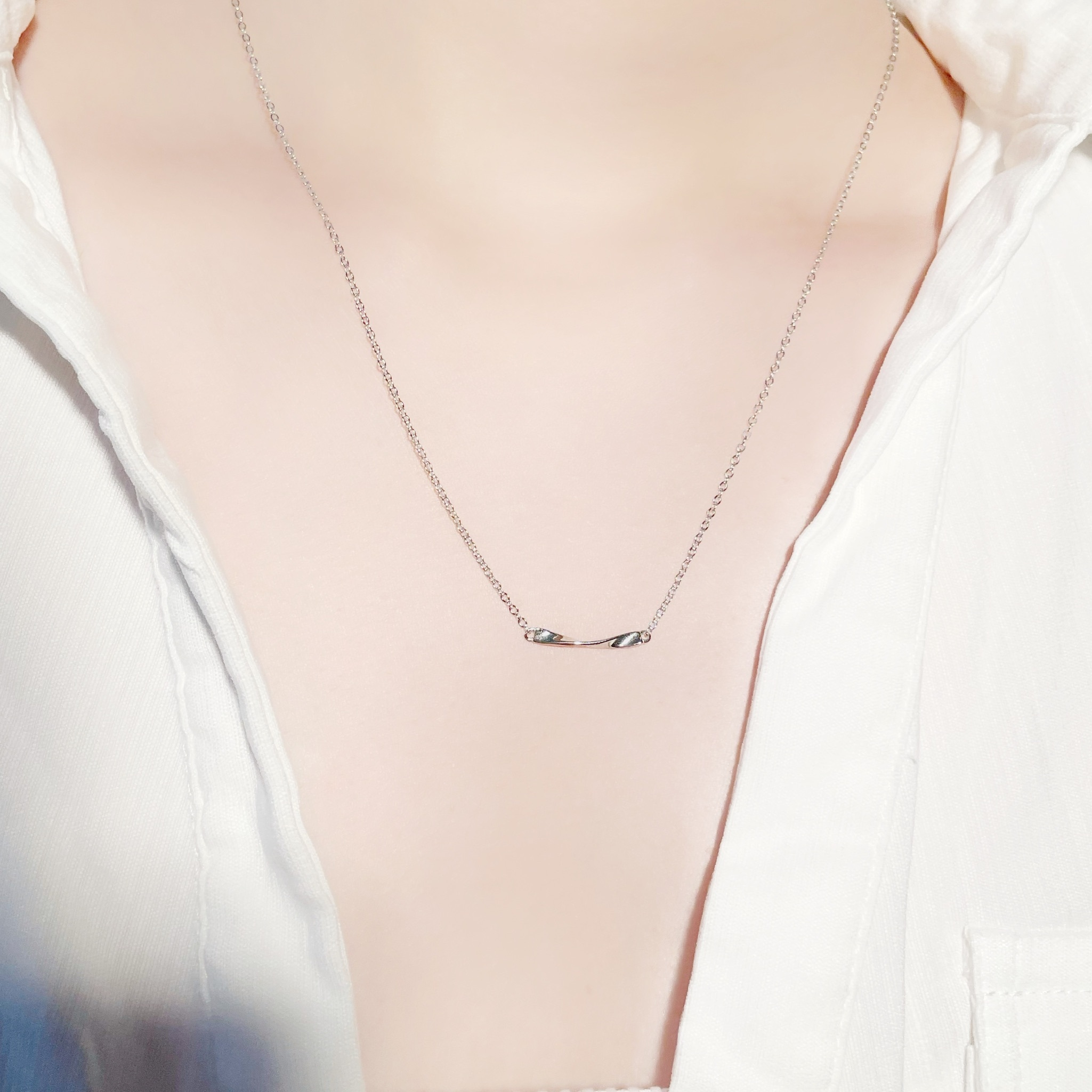 | 925 Silver・ White Gold  | French Style Twist Necklace | NE0642 |