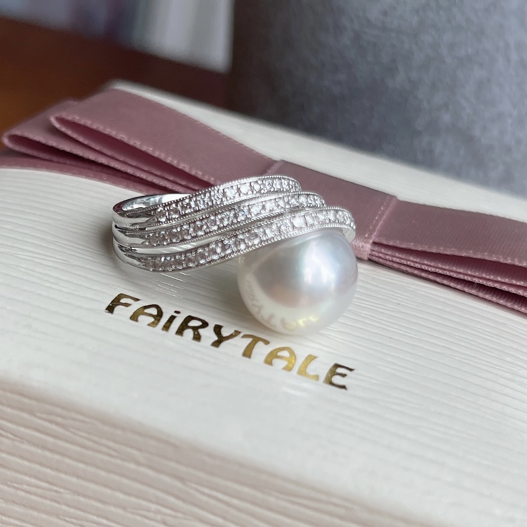 18K白金南洋白珠鑽石戒指 (12mm)