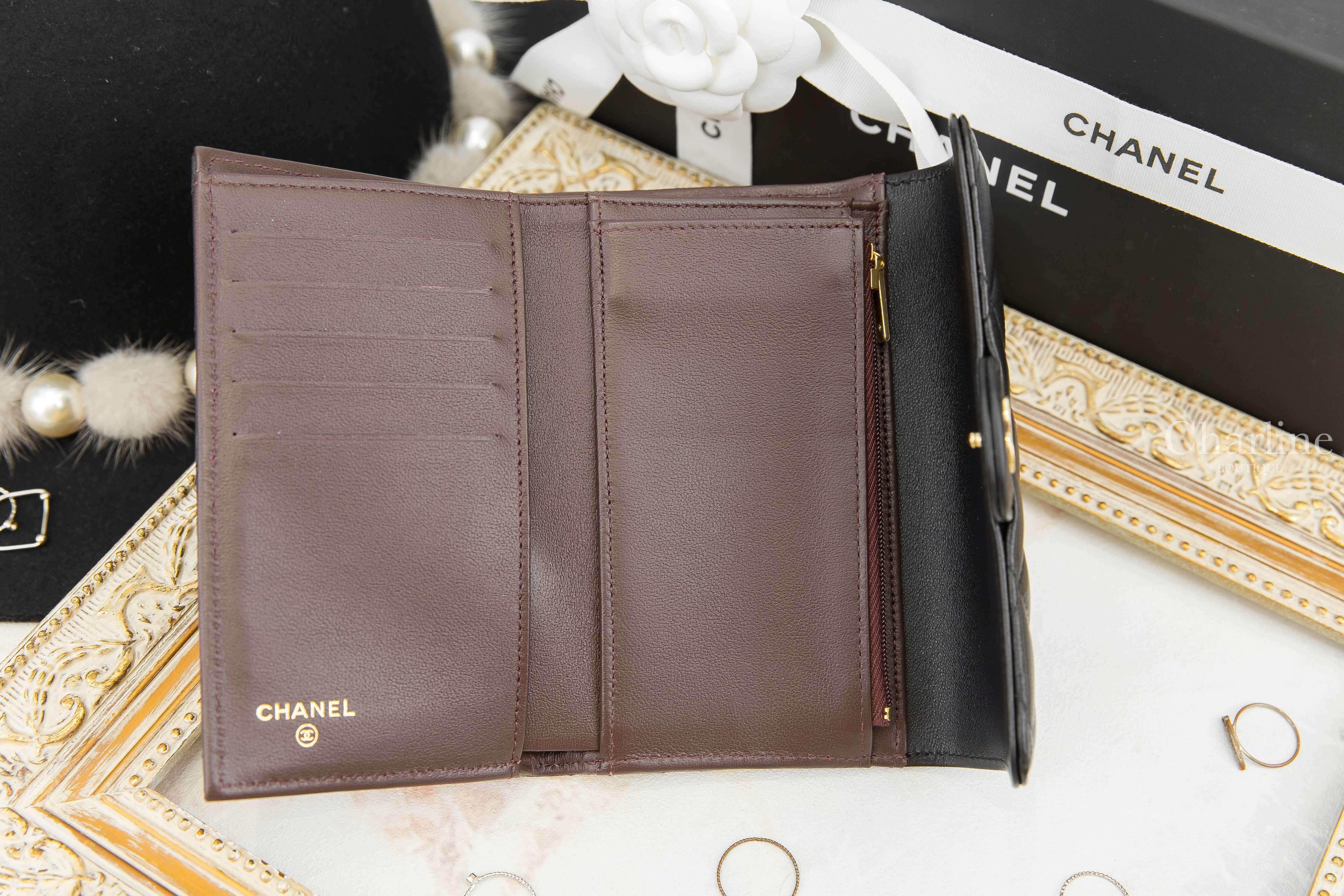Chanel Medium Flap Wallet 黑色金CC羊皮菱格紋前釦式中夾-Charline Boutique 精品代購