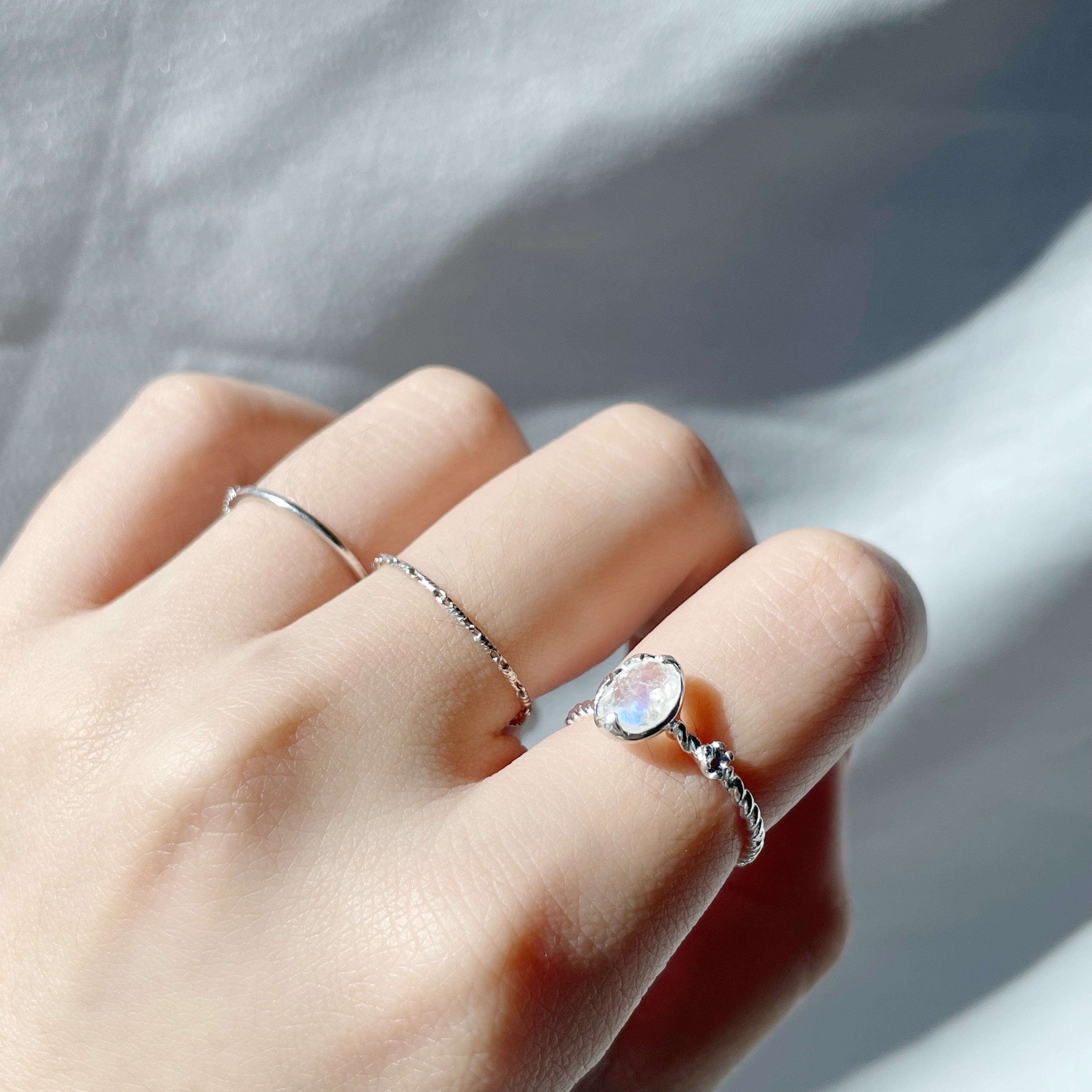 復古oval月光菫青立體麻花戒