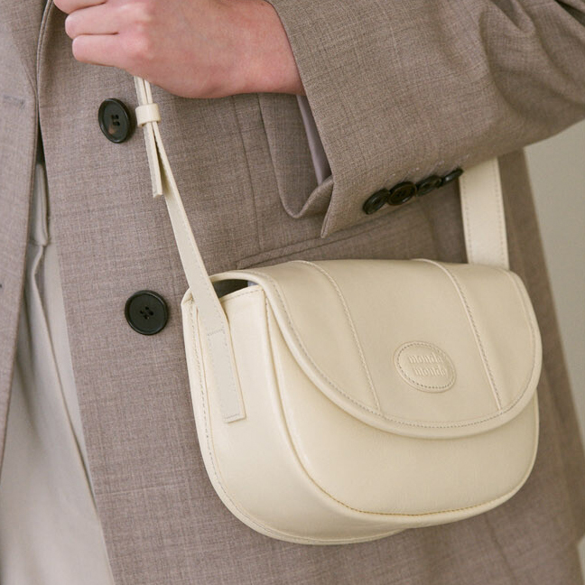 <韓國代購> MONDE MONDE HALF MOON MINI BAG