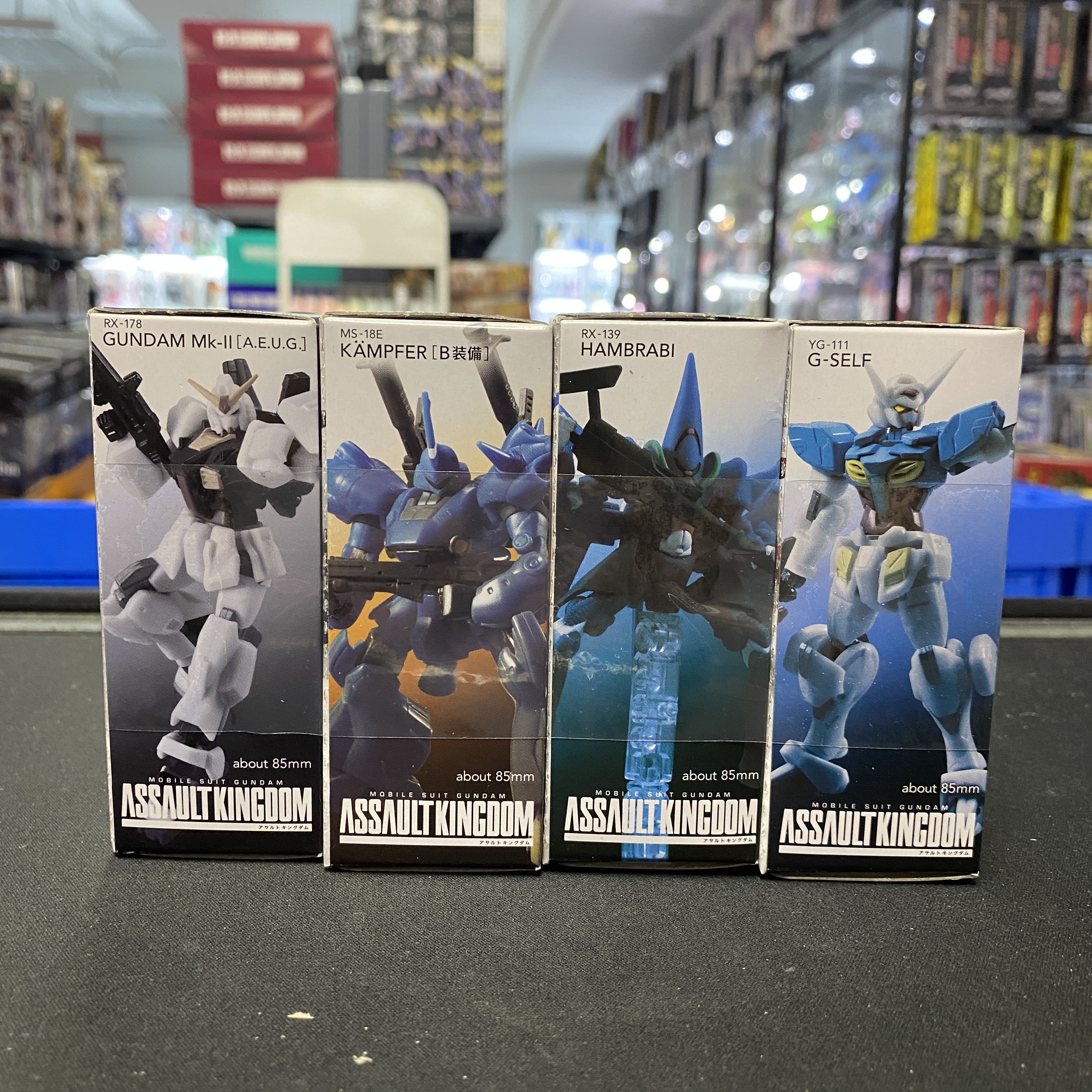 寄賣 GUNDAM-Assault Kingoom Gundam 盒蛋  33-35 & 37 A裝備 1 set 4盒