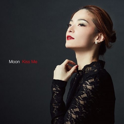 Moon - Kiss Me (CD)