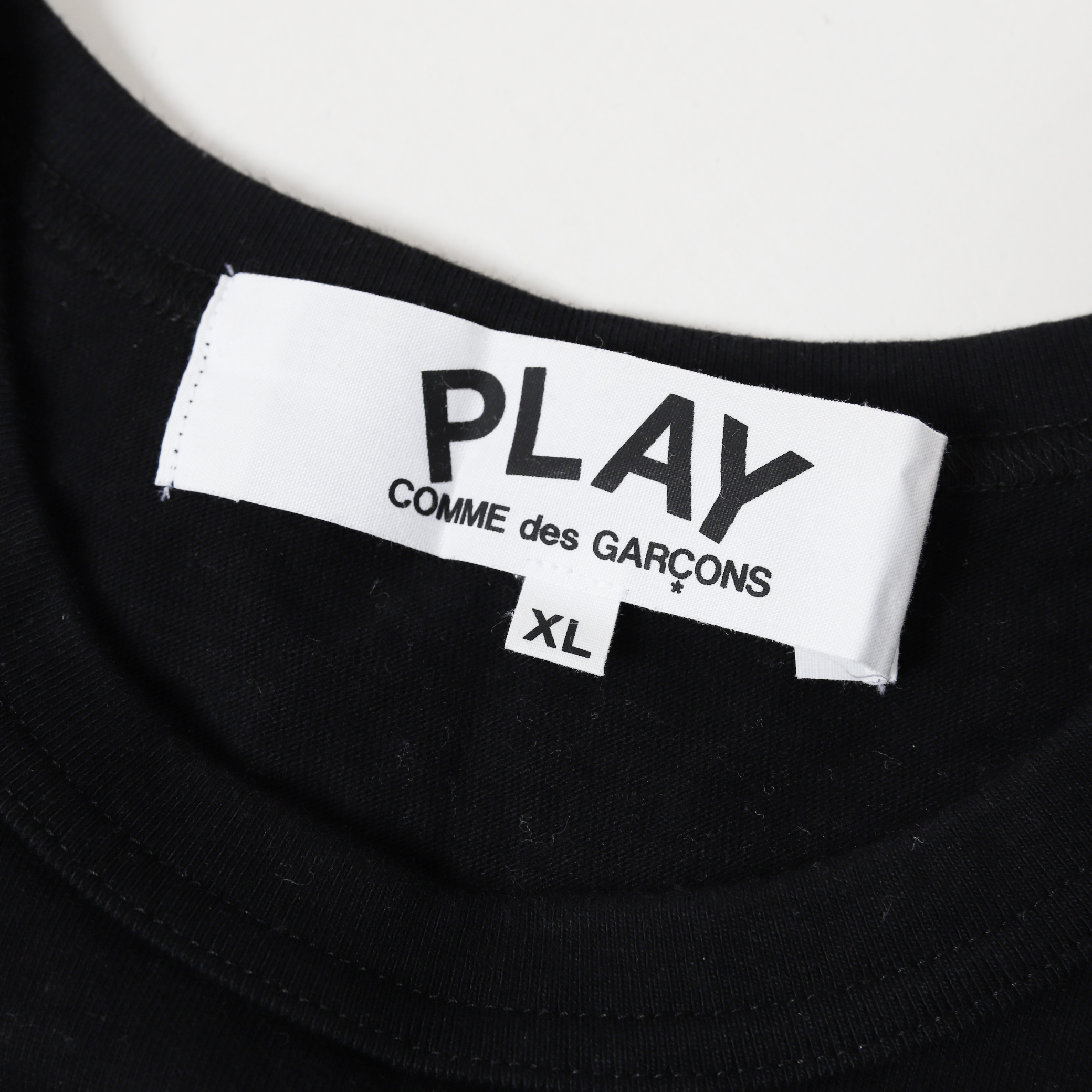 二手XL號】COMME des GARCONS PLAY Black Emblem T-shirt 黑色