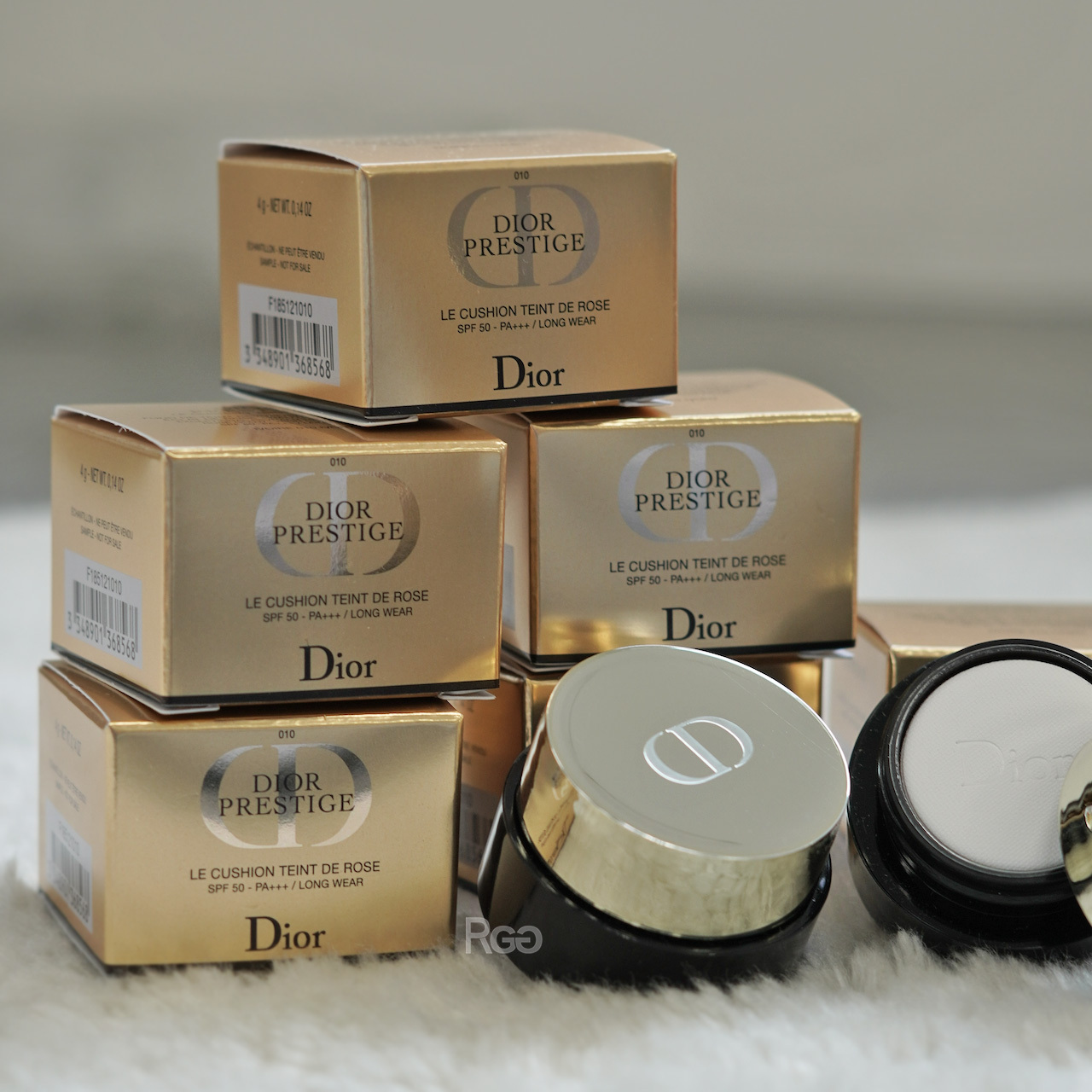 Dior 精萃再生花蜜系列 氣墊粉餅 輕巧版 4g