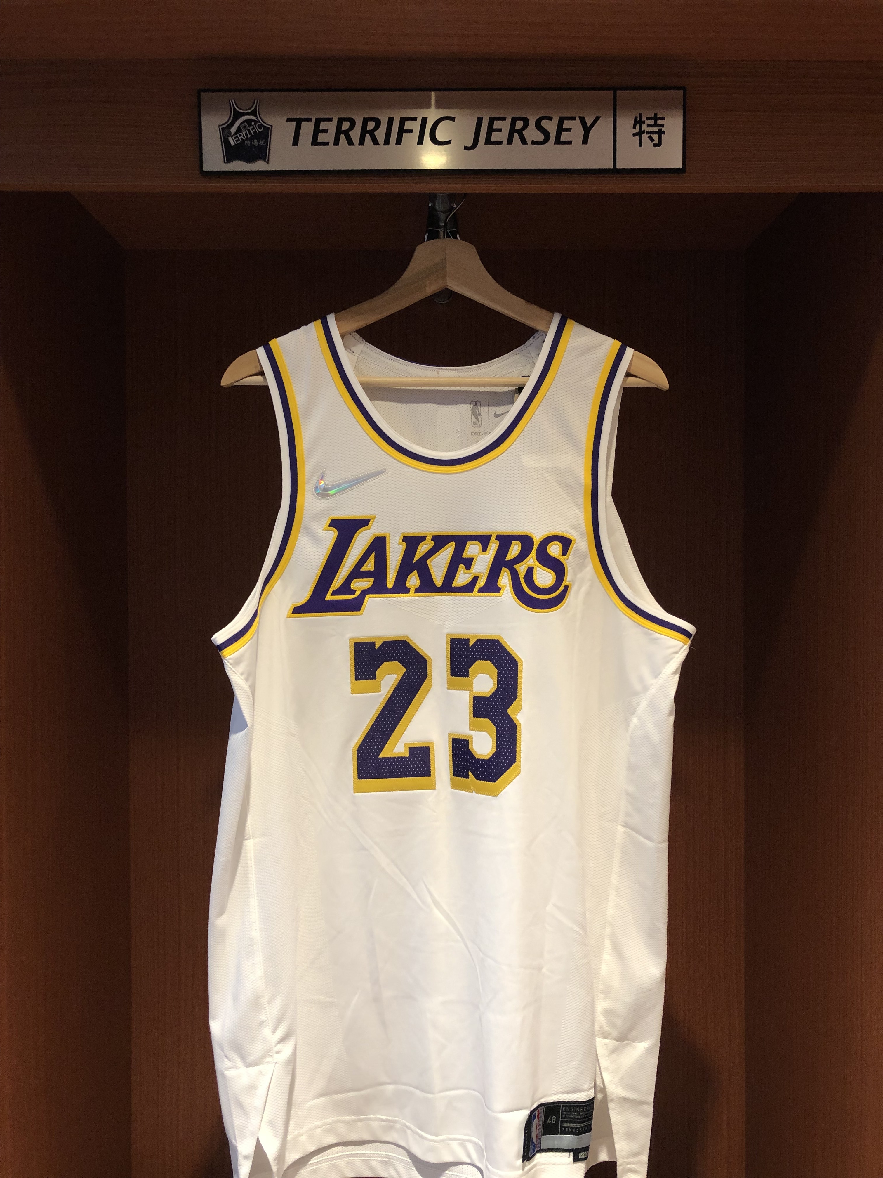 NBA球衣 Lebron James 洛杉磯湖人白 #23 75周年 鑽石標 Association Nike Authentic 球員版 電繡 全新