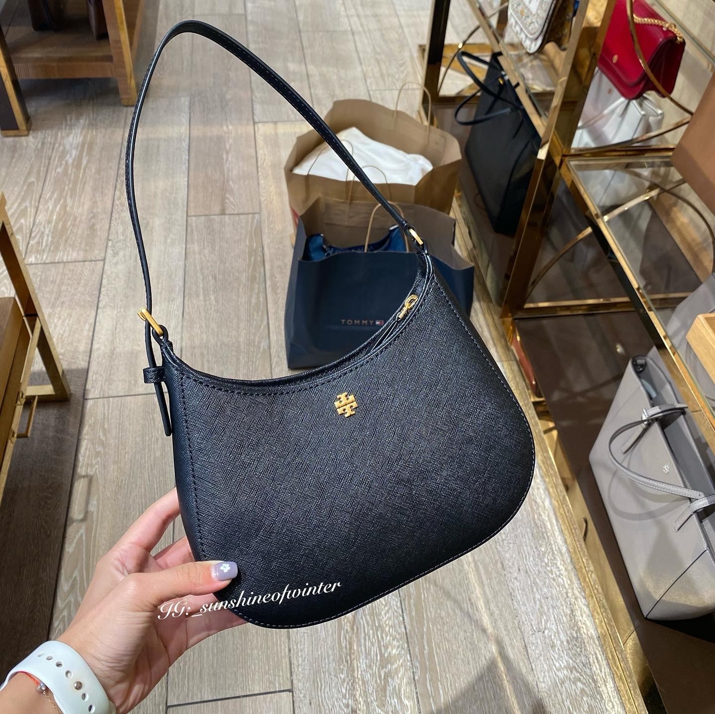 Tory Burch Emerson Zip Shoulder Bag 腋下包
