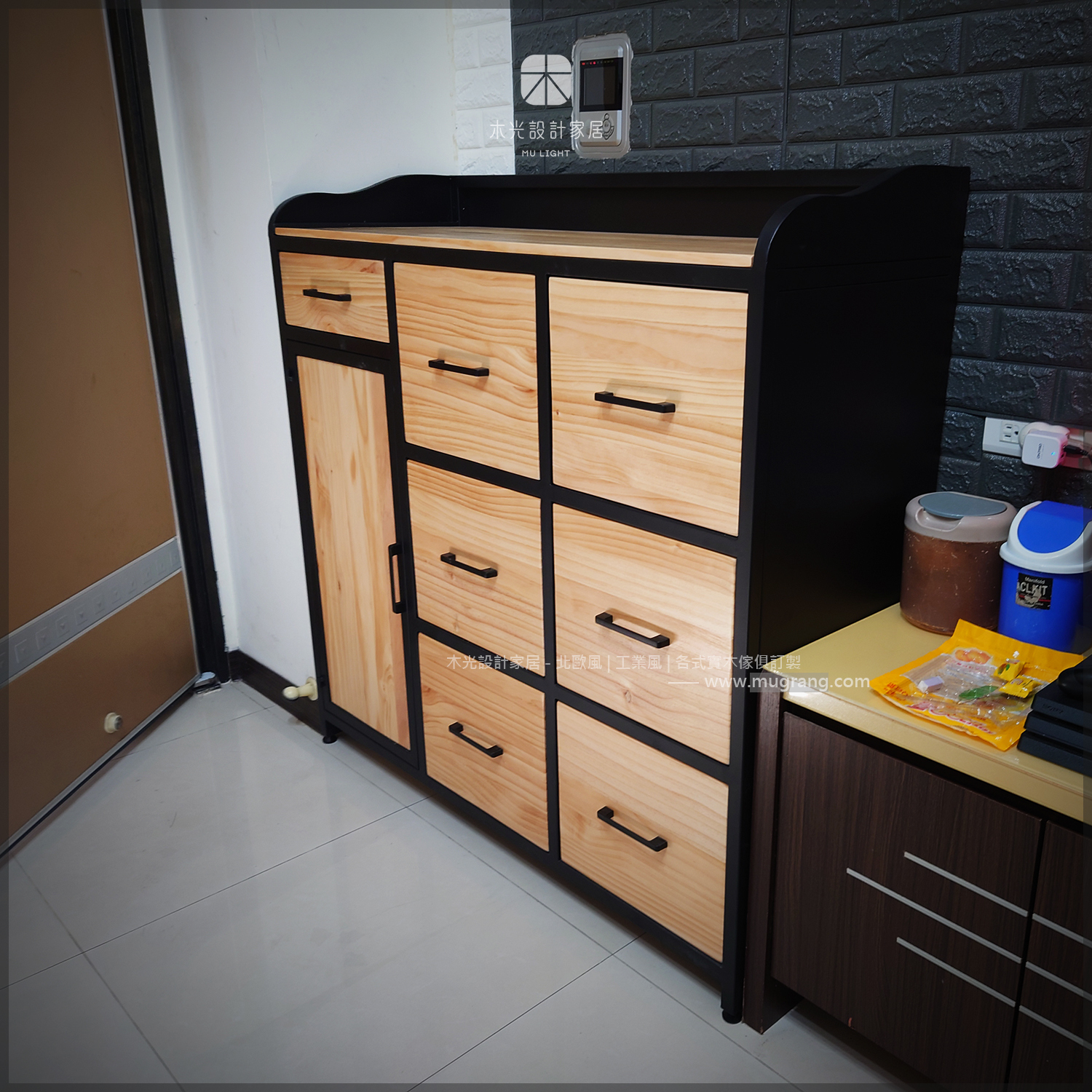 木光提供各式風格層架/櫃款及電視收納櫃  可以依家裡需求量身打造尺寸及樣式