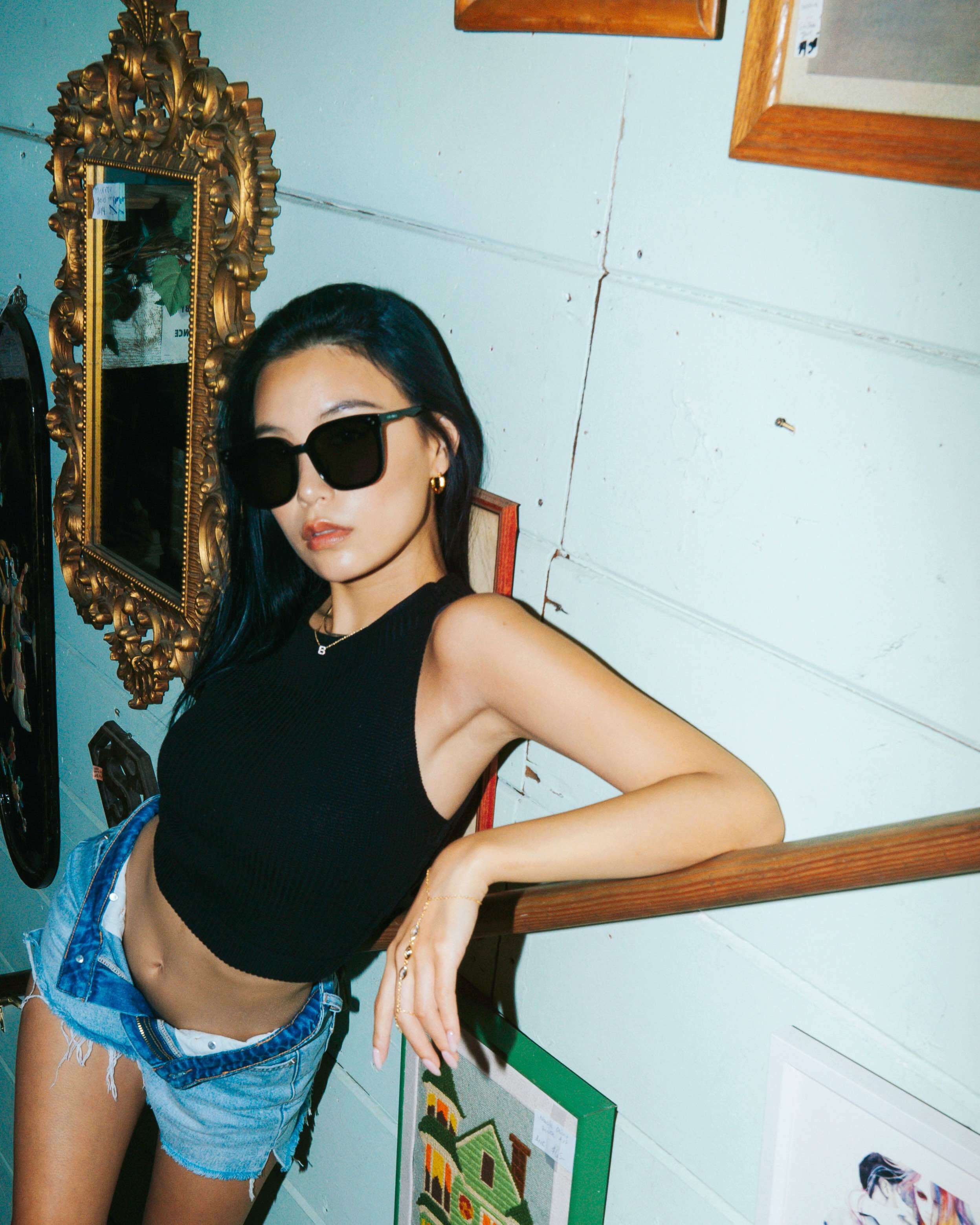 Aura Milla x KlassiC.聯名墨鏡服飾