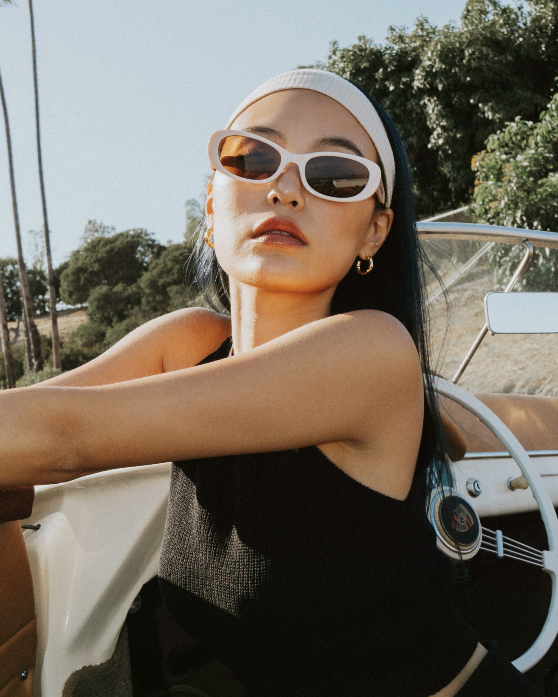 Aura Milla x KlassiC.聯名墨鏡服飾