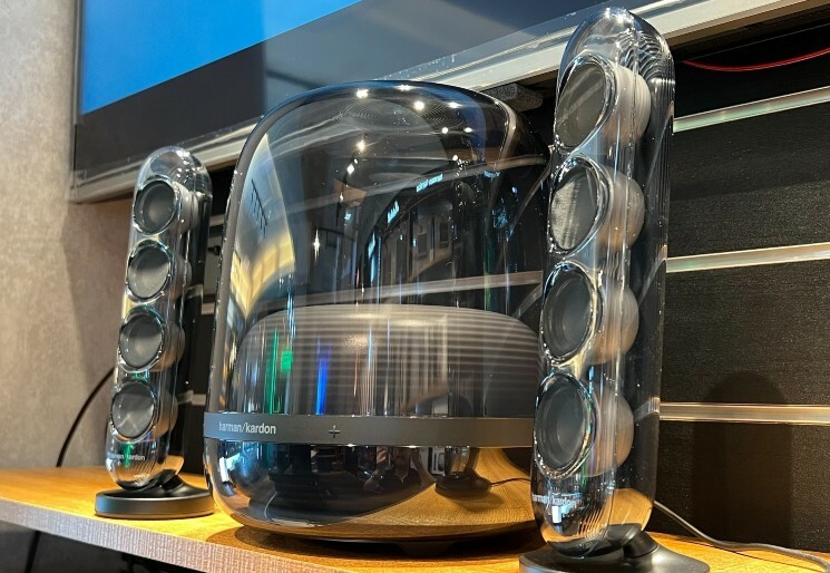 Harman Kardon SoundSticks 4 評測：時尚又好聽的書桌喇叭| 水母喇叭四