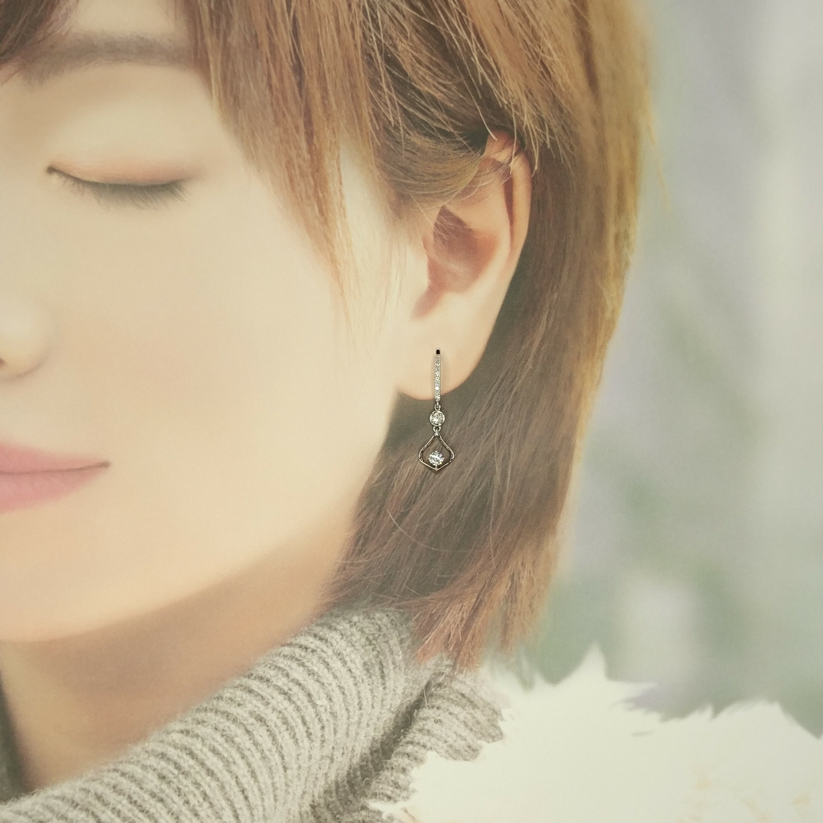 18K White Gold 0.55ct Diamond Drop Earrings