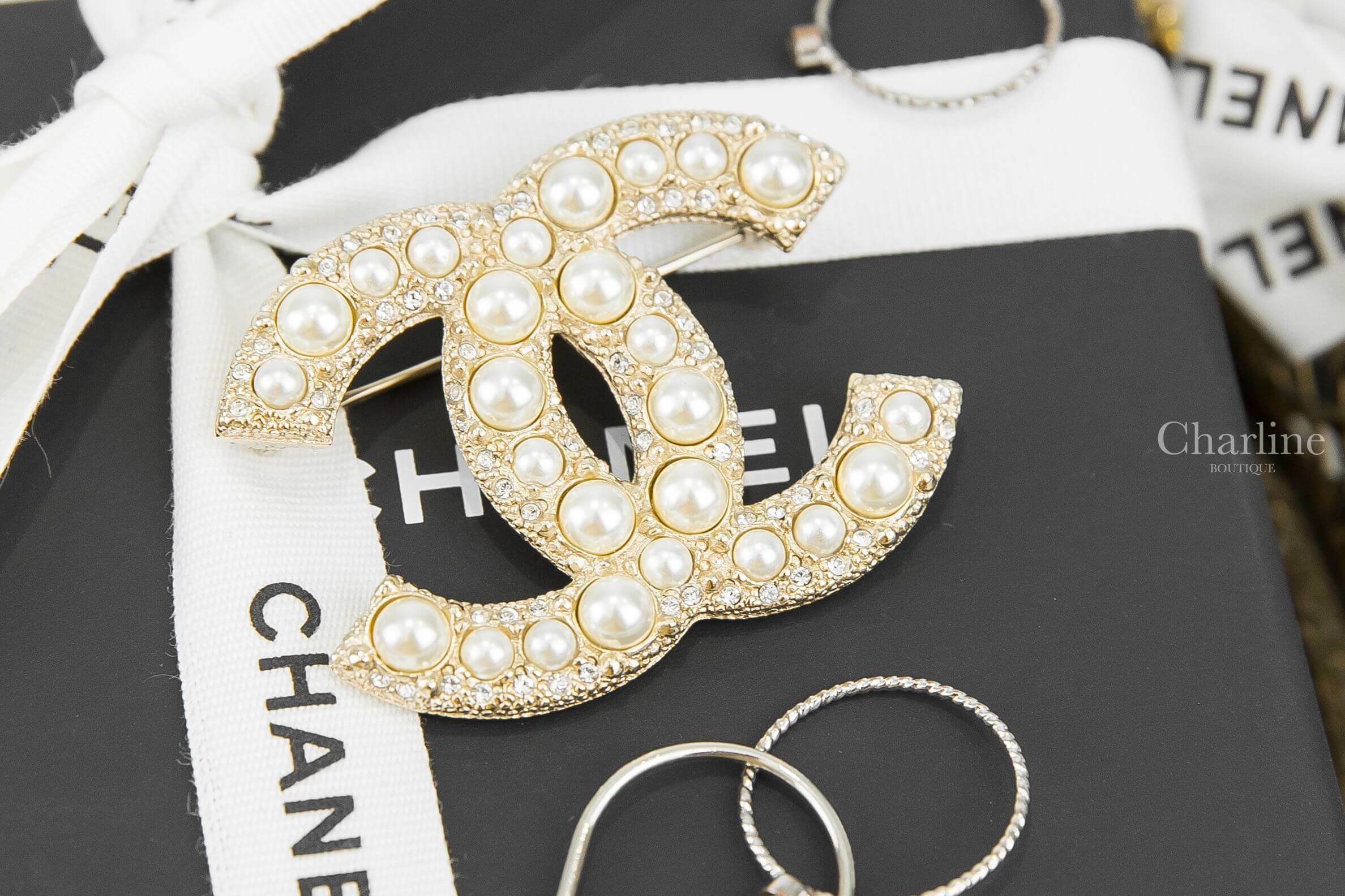 シャネル　ポーチ 日本未入荷♪シャネル CCマーク ネックレス 偽物☆真珠