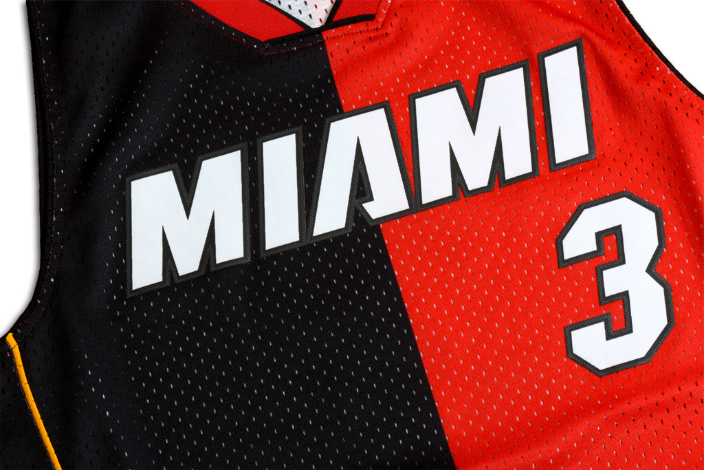 Mitchell & Ness 邁阿密熱火隊 Dwyane Wade Split 復刻 Swingman 球衣