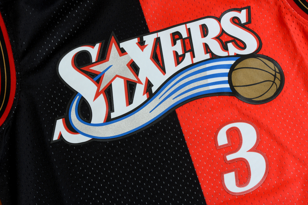 Mitchell & Ness 費城76人隊 Allen Iverson Split 復刻 Swingman 球衣