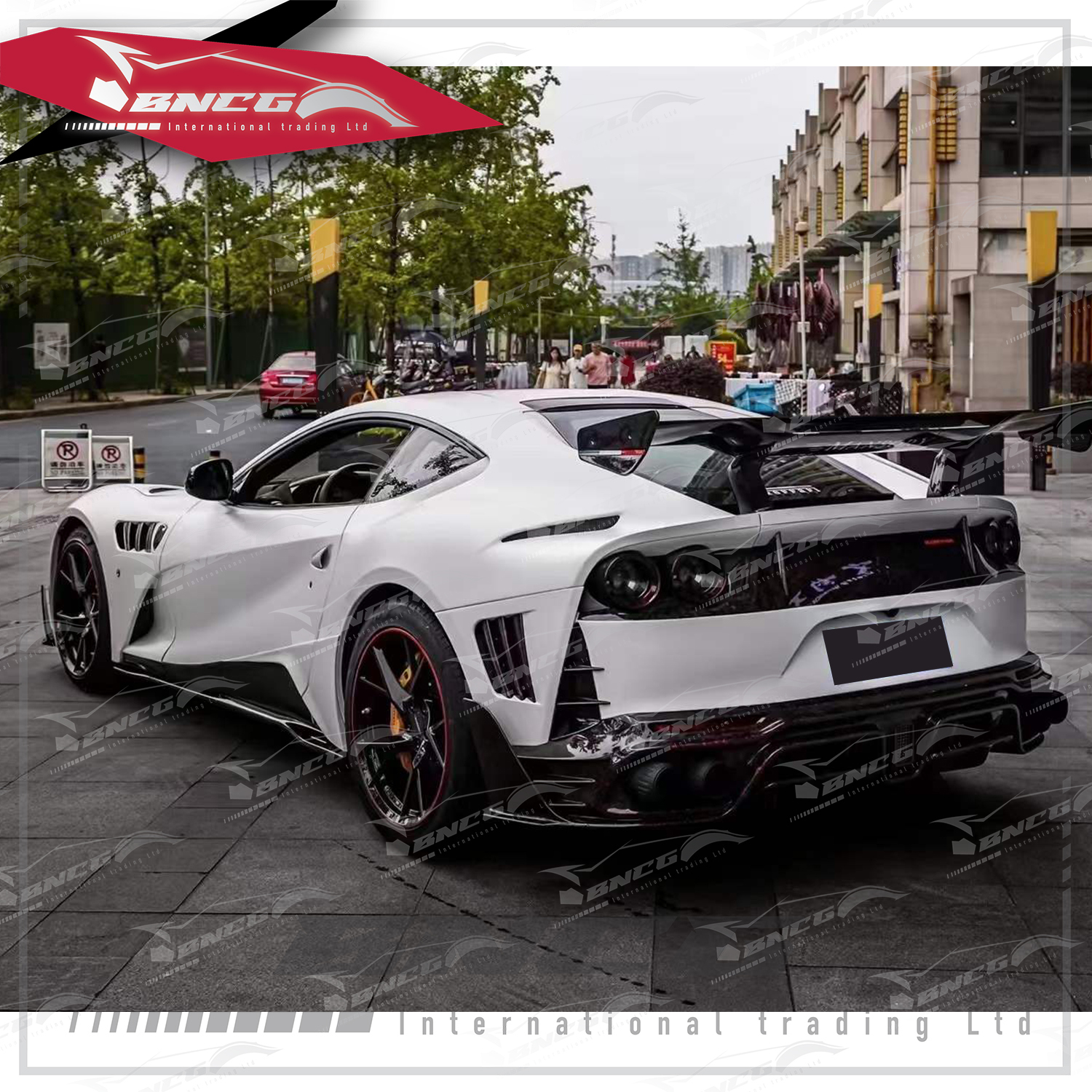 法拉利 Ferrari 812 改裝 卡夢 乾碳纖維 空力套件 Mansory款 大包圍 前保桿 後導流 側裙 尾翼 葉子板 進氣口 引擎蓋 門檻