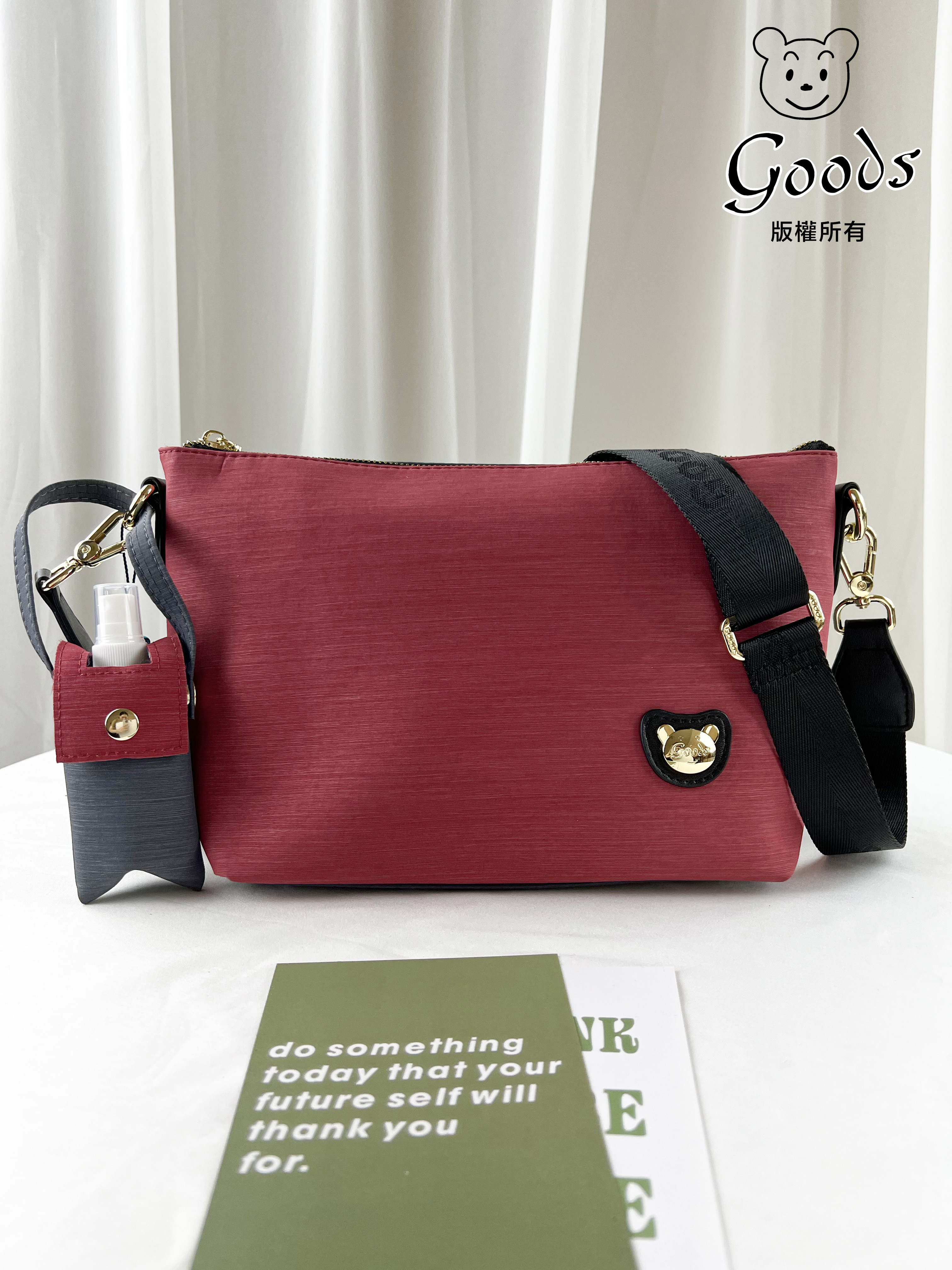 GOODS 紅灰拼色 防潑水側背包    #2816