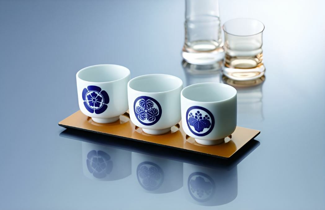 丸モ高木陶器(金色)22㎝小型3穴裝塗多用途板