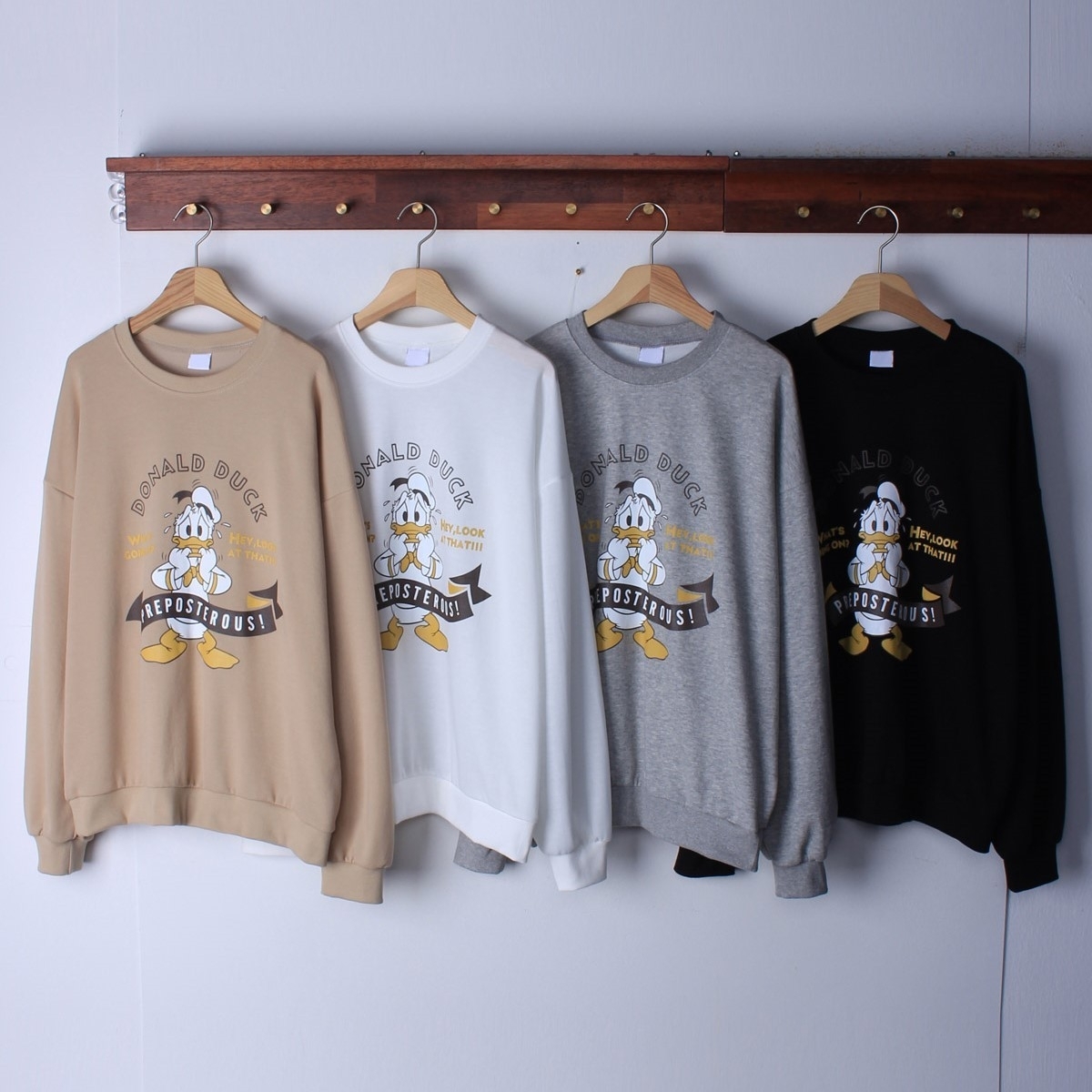 【現貨】韓國製唐老鴨擔心 秋冬Free Size大學ㄒ