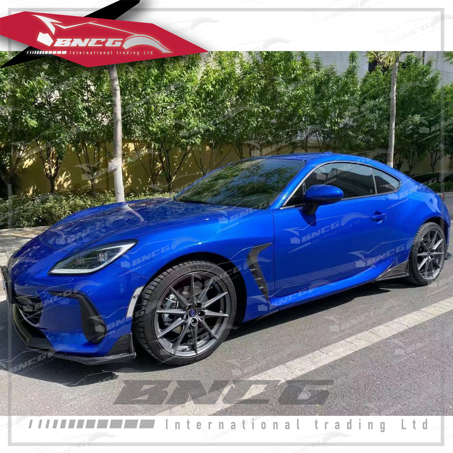 豐田 Toyota GR 86 速霸陸 Subaru BRZ 改裝 卡夢 碳纖維 外觀件 空力套件 前下巴 側裙 側風口 後包角