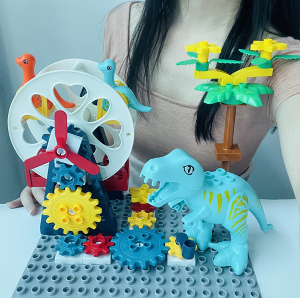 現貨區 盒裝玩具大顆粒霸王龍 222-B102