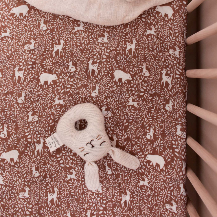 Main Sauvage 小兔子手搖鈴（白色）