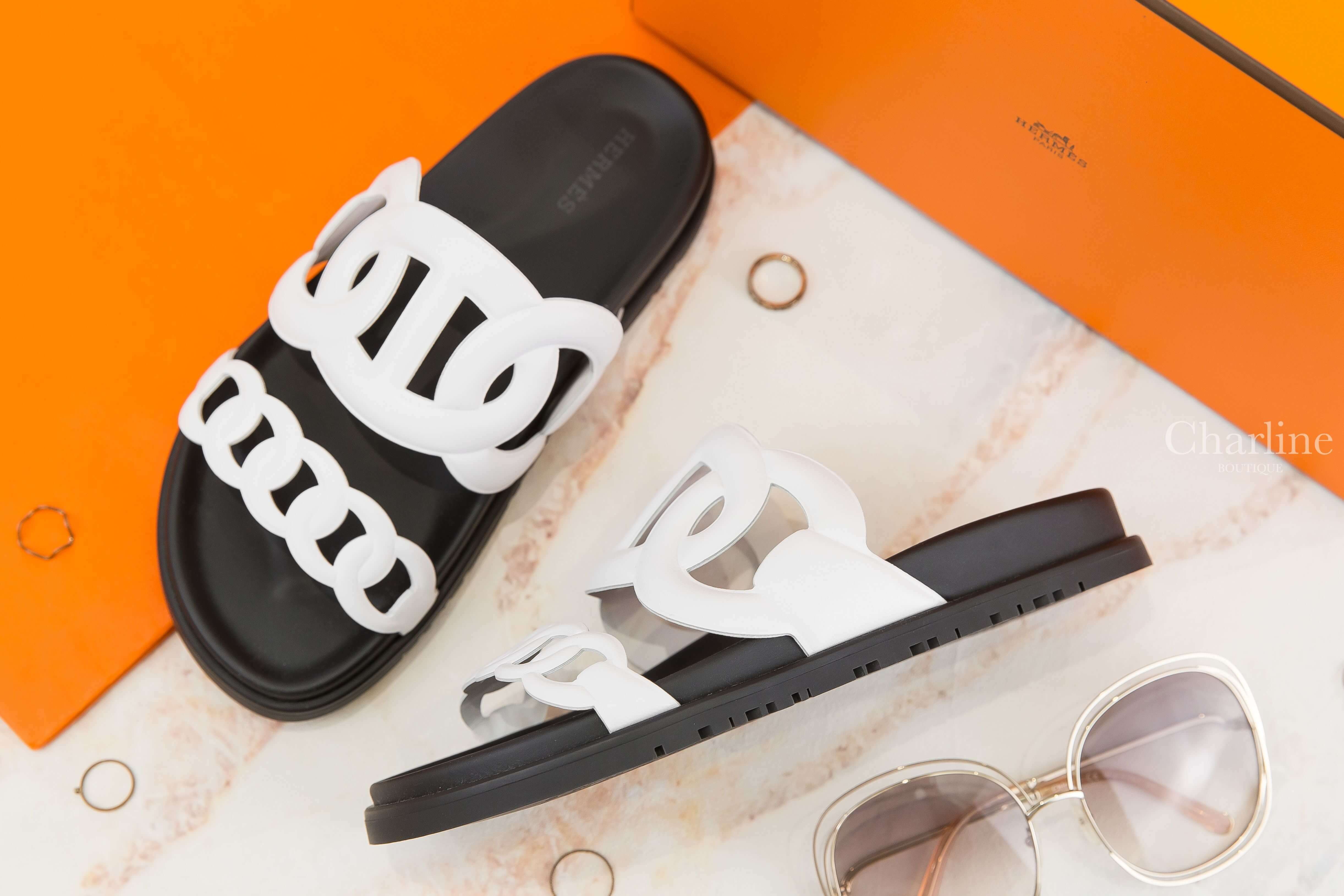 Hermès Extra Sandal 白色θ黑底牛皮平底拖鞋-Charline Boutique 精品代購