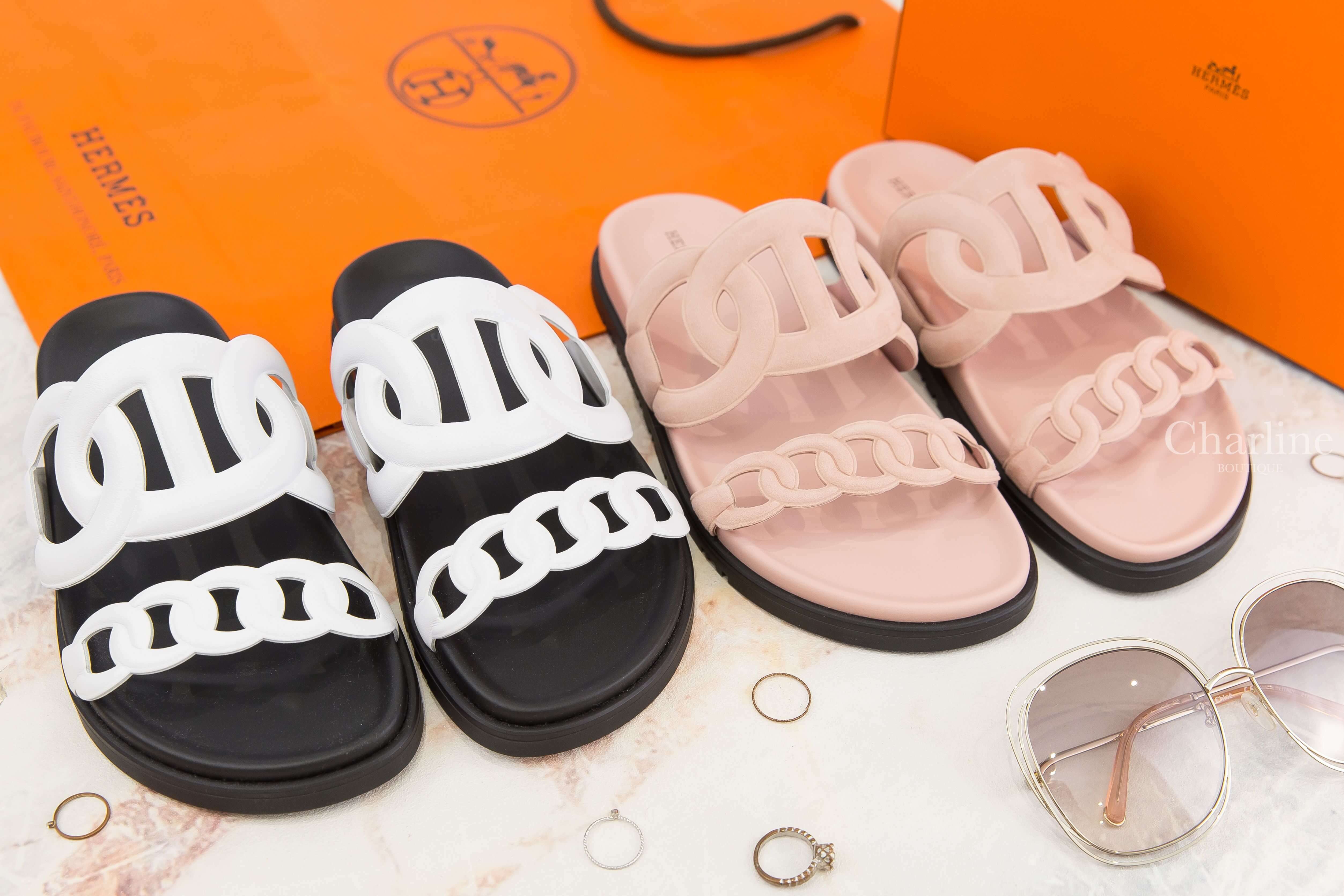 Hermès Extra Sandal 白色θ黑底牛皮平底拖鞋,Hermès Extra Sandal 玫瑰蛋白粉θ麂皮平底拖鞋-Charline Boutique 精品代購