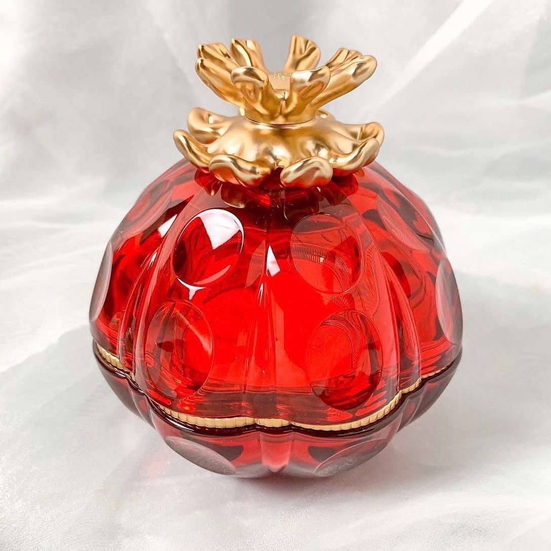 日本 KANEBO Milano Collection ETERNAL 超限量女神雅緻蜜粉 30g