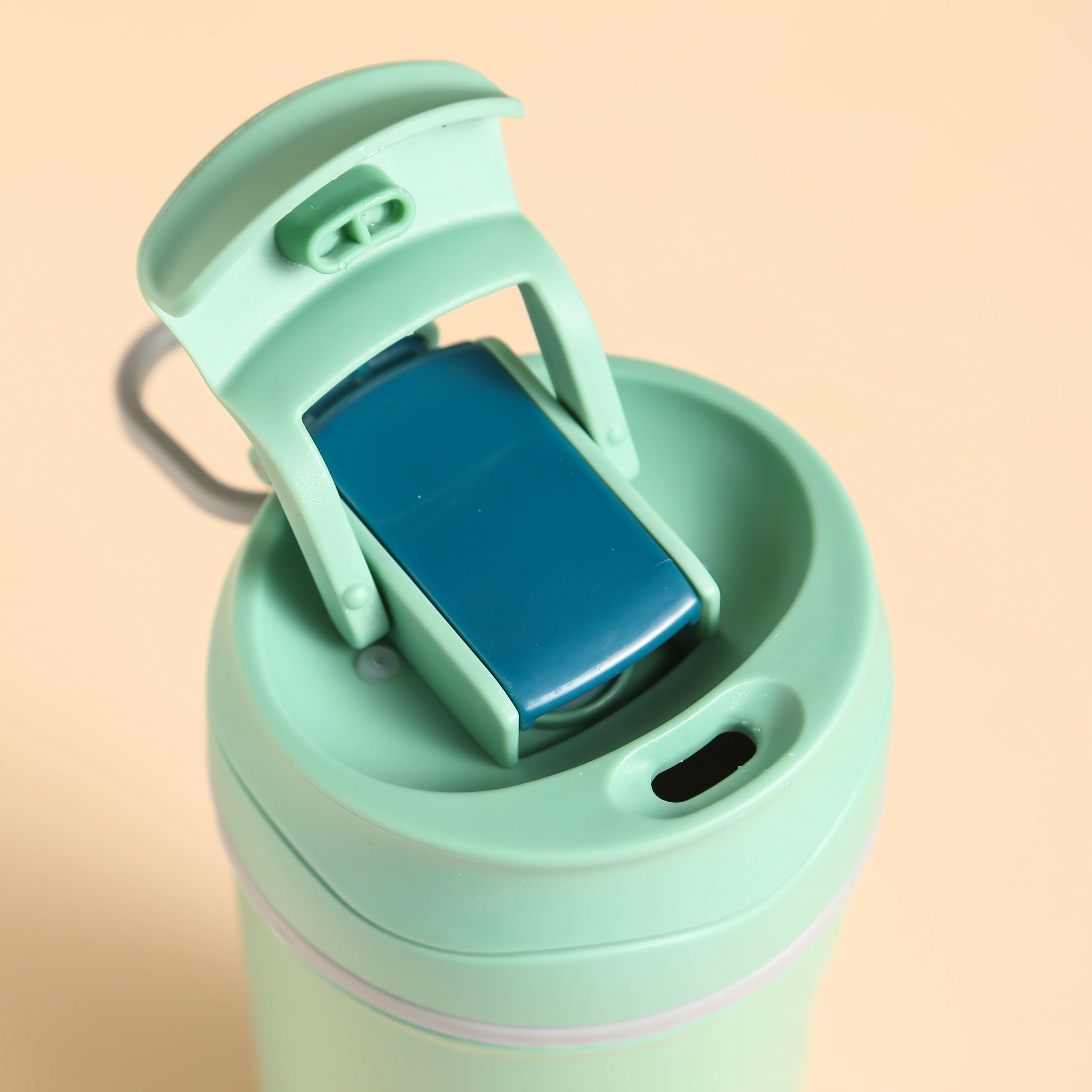 動飲杯-兩用杯蓋