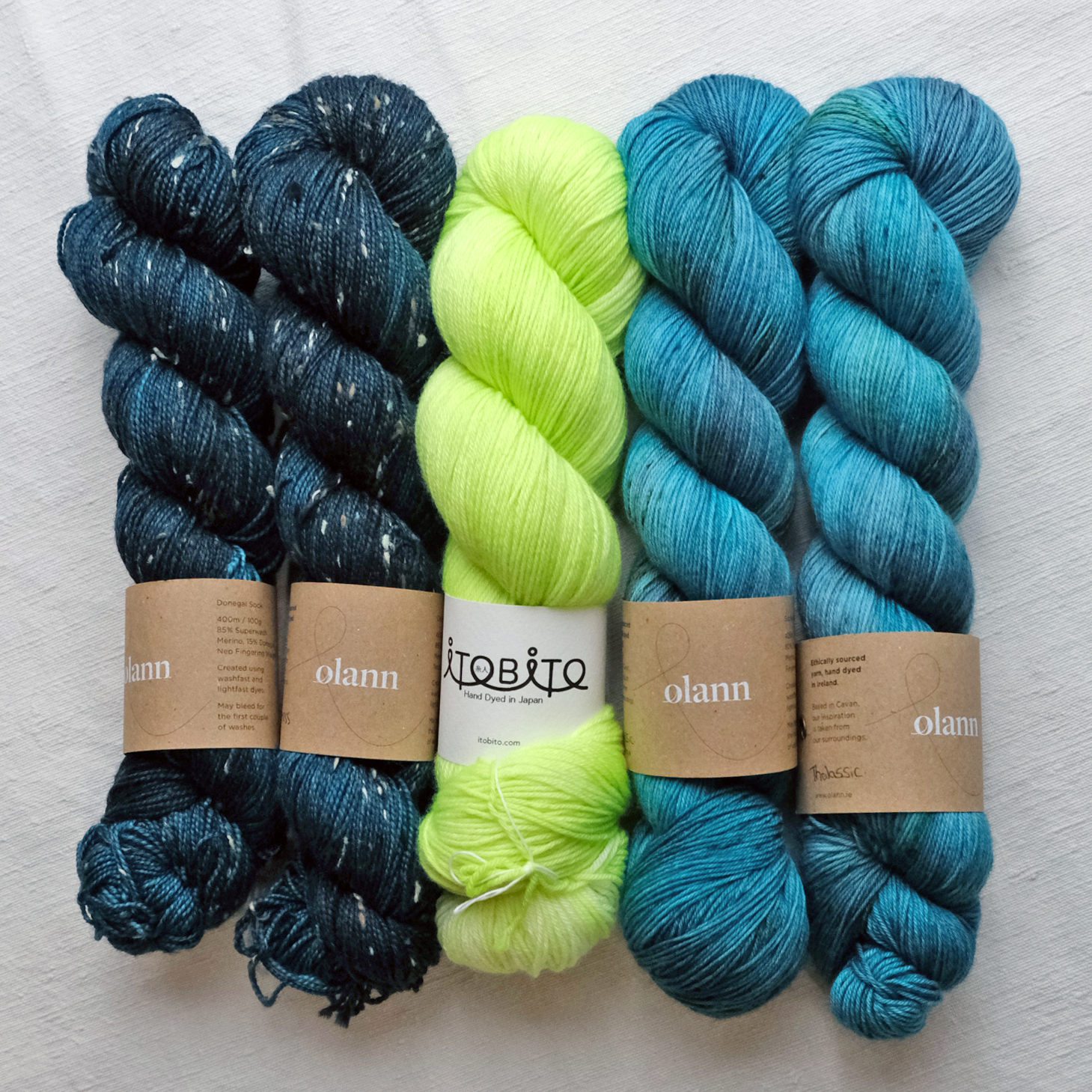 Twist & Turns 神秘團織 -手染線配色包 12