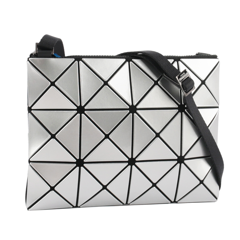 【ISSEY MIYAKE三宅一生】BAO BAO LUCENT 3X4 亮面斜背包(銀色)