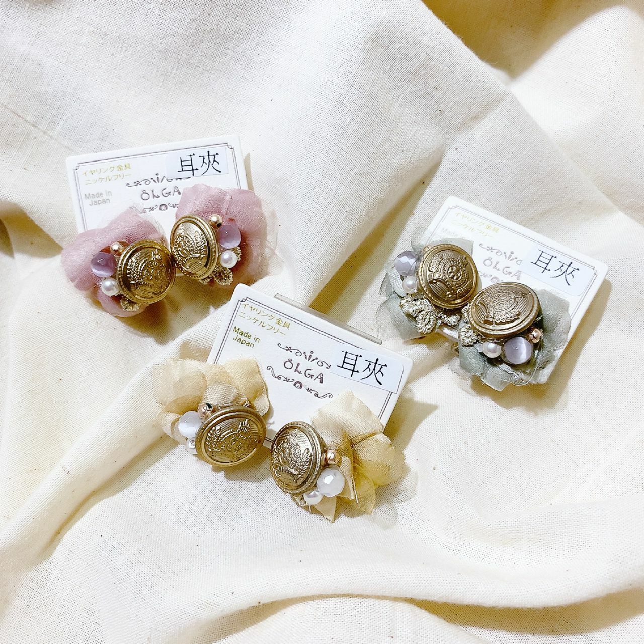 [日本制] 人造花鈕扣耳夾耳環 (網站限定優惠)