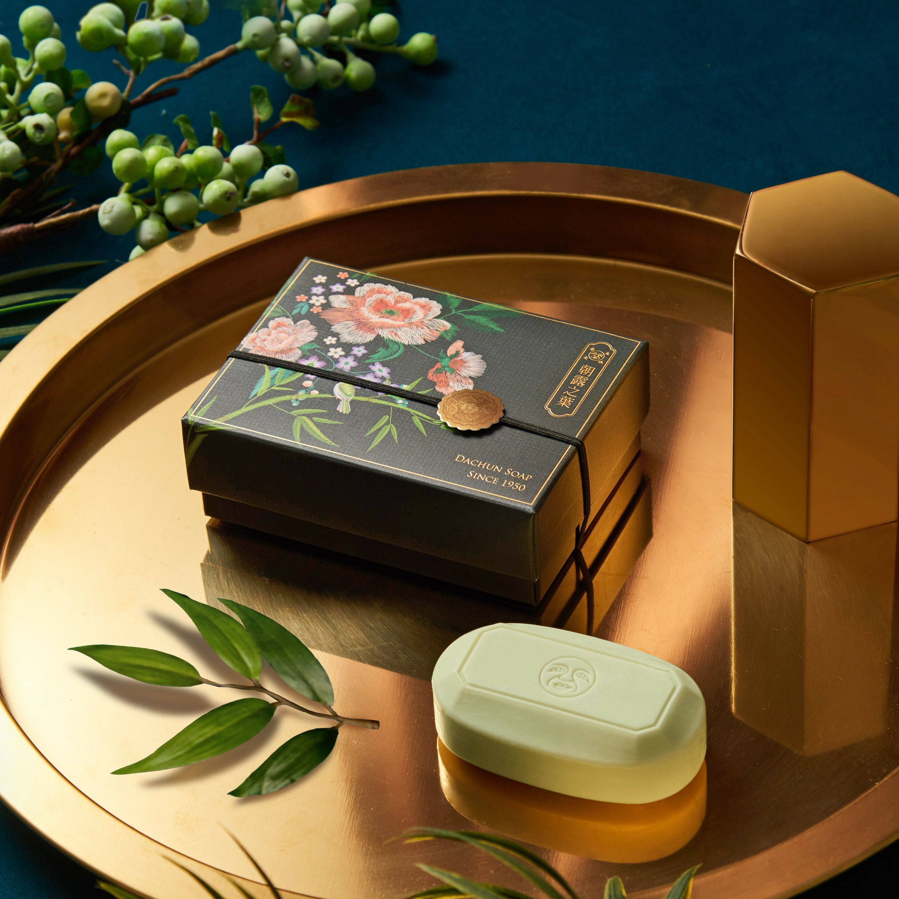 Morning-Dew Leaf Aromatic Soap