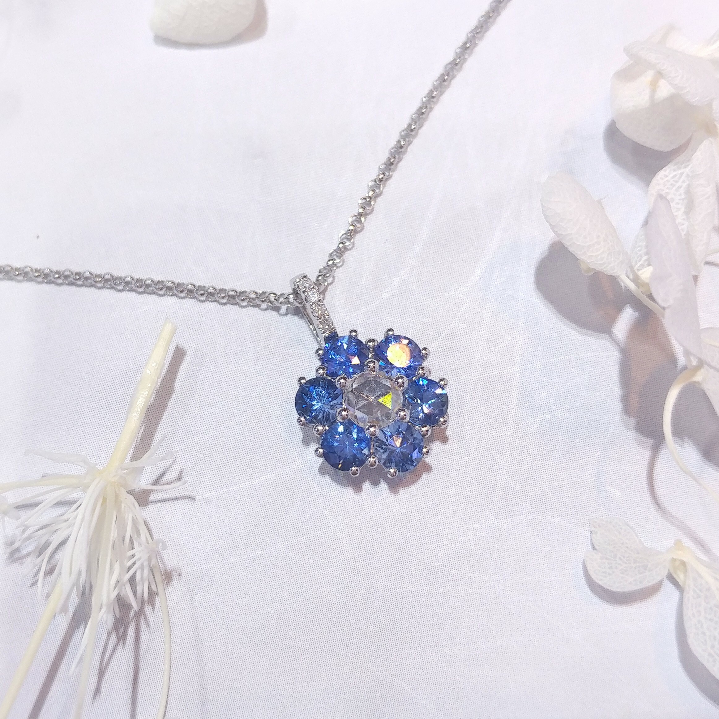 18K White Gold 1.11ct Sapphire and Diamond Pendant