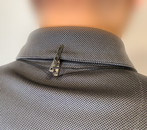 頸繩夾位置,Lanyard Clip Position