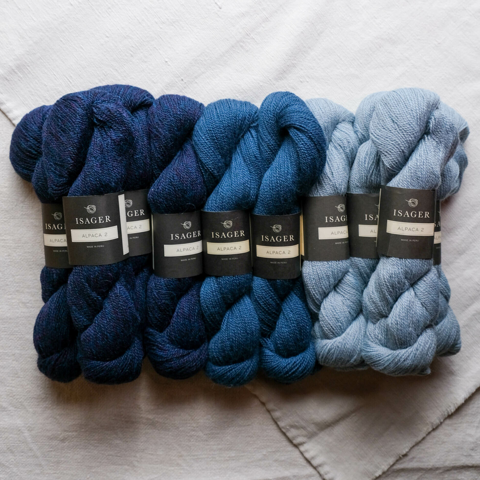 Twist & Turns 神秘團織 -Isager Alpaca2配色包 2