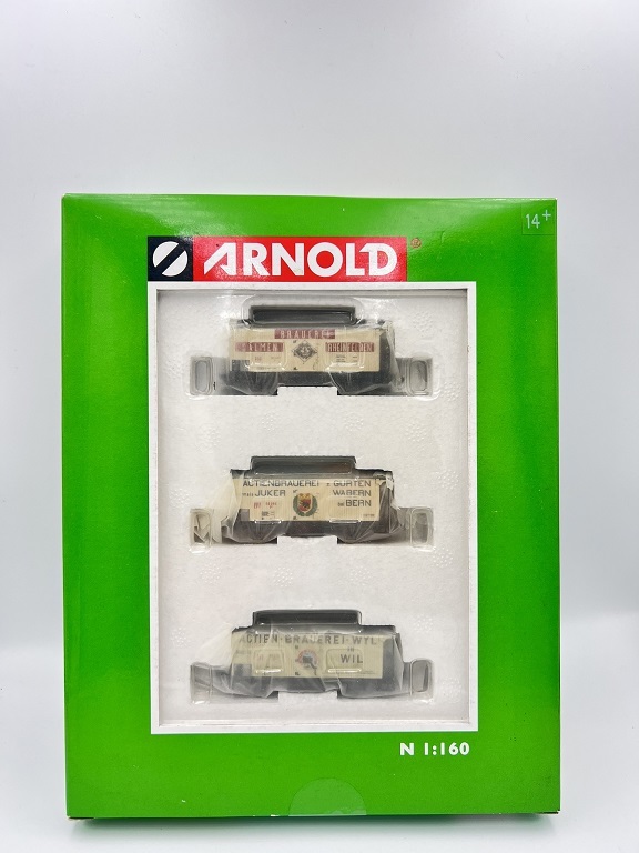 Arnold HN6020 N scale, 3-unit set of Box Car, Set2 EP.II