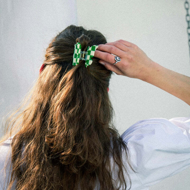 美國 Snack Break // Butterfly Hair Claw in Green Apple