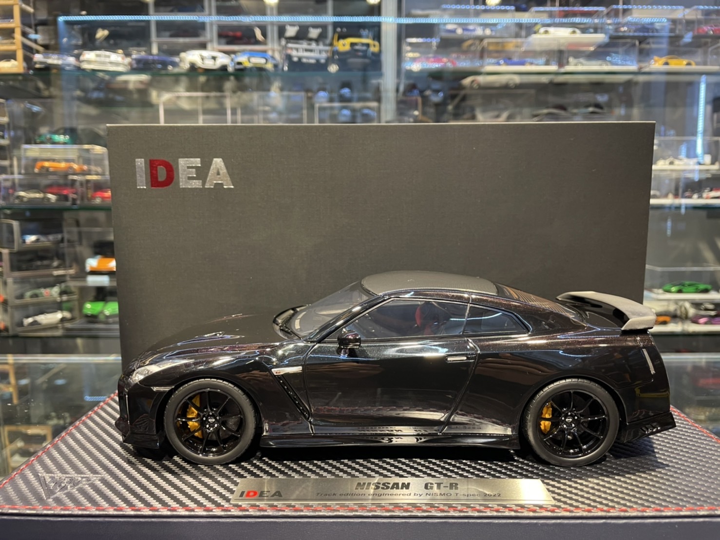 IDEA 18 ニッサン GT-R Track Edition Engineered By Nismo T-spec