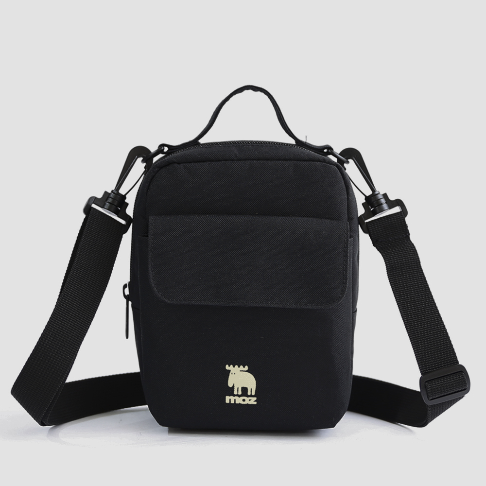 【惜福商品999】moz瑞典 駝鹿 防潑水 厚片吐司包 旅行小包 (經典黑)