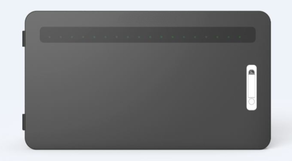 APC-E18 平板電腦充電櫃 18 bays (5V2A), Fanless, Smart 3 status colours LED, Cabinet lock, International Certification CE, FCC, RoHS, ISO, CCC,安全可靠 640mm(L) x 360mm(W) 370mm (H)