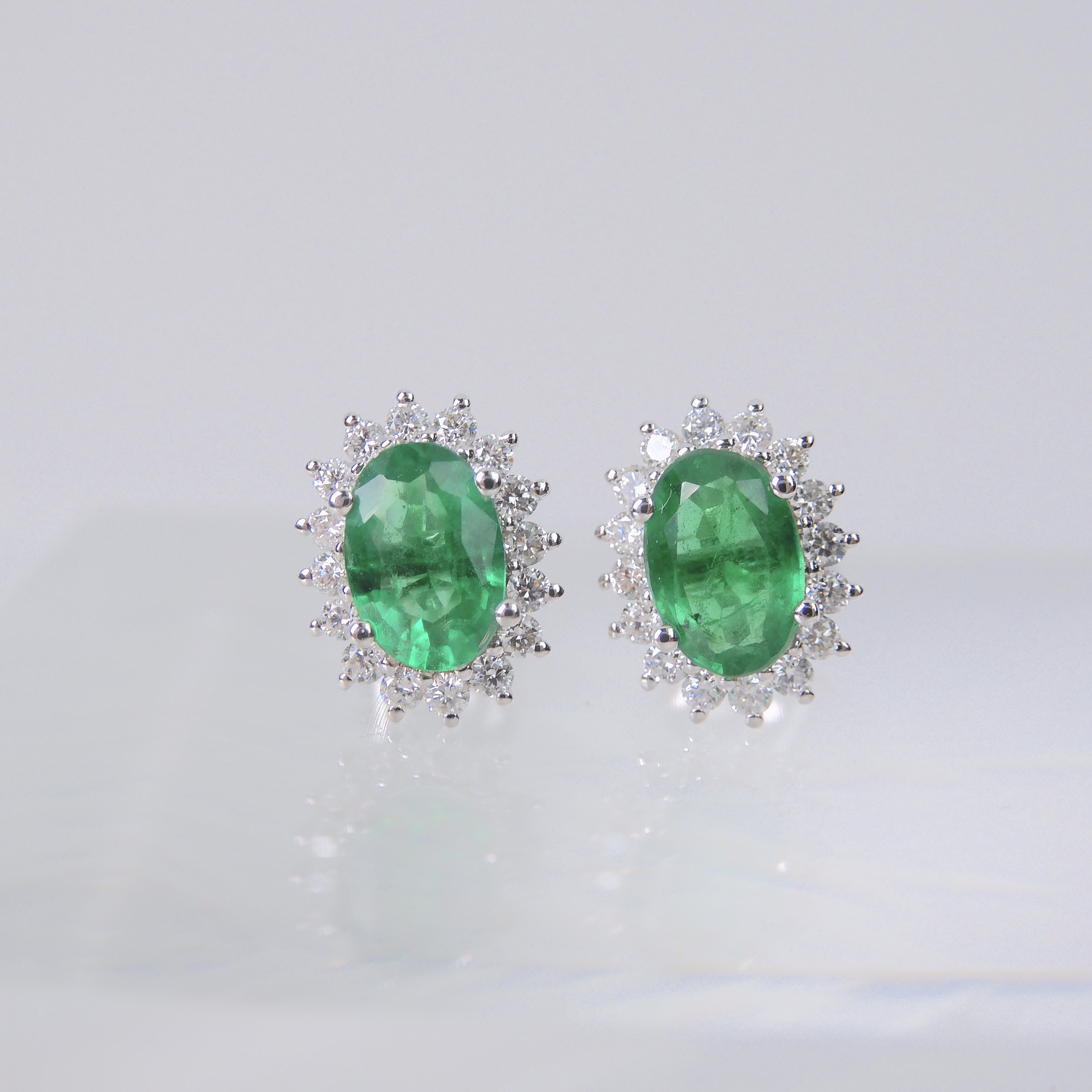 18K金 0.78ct 綠寶石耳釘