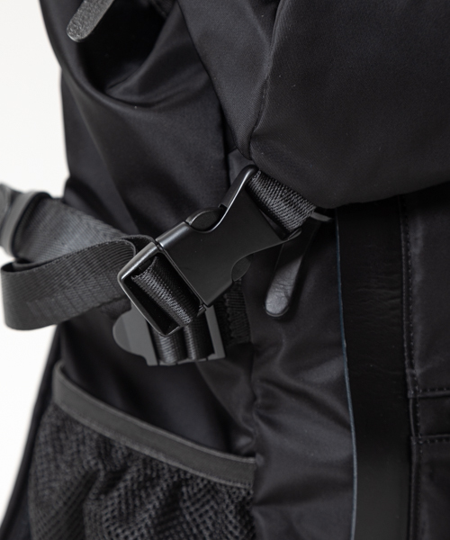 DOUBLE LINE BACKPACK