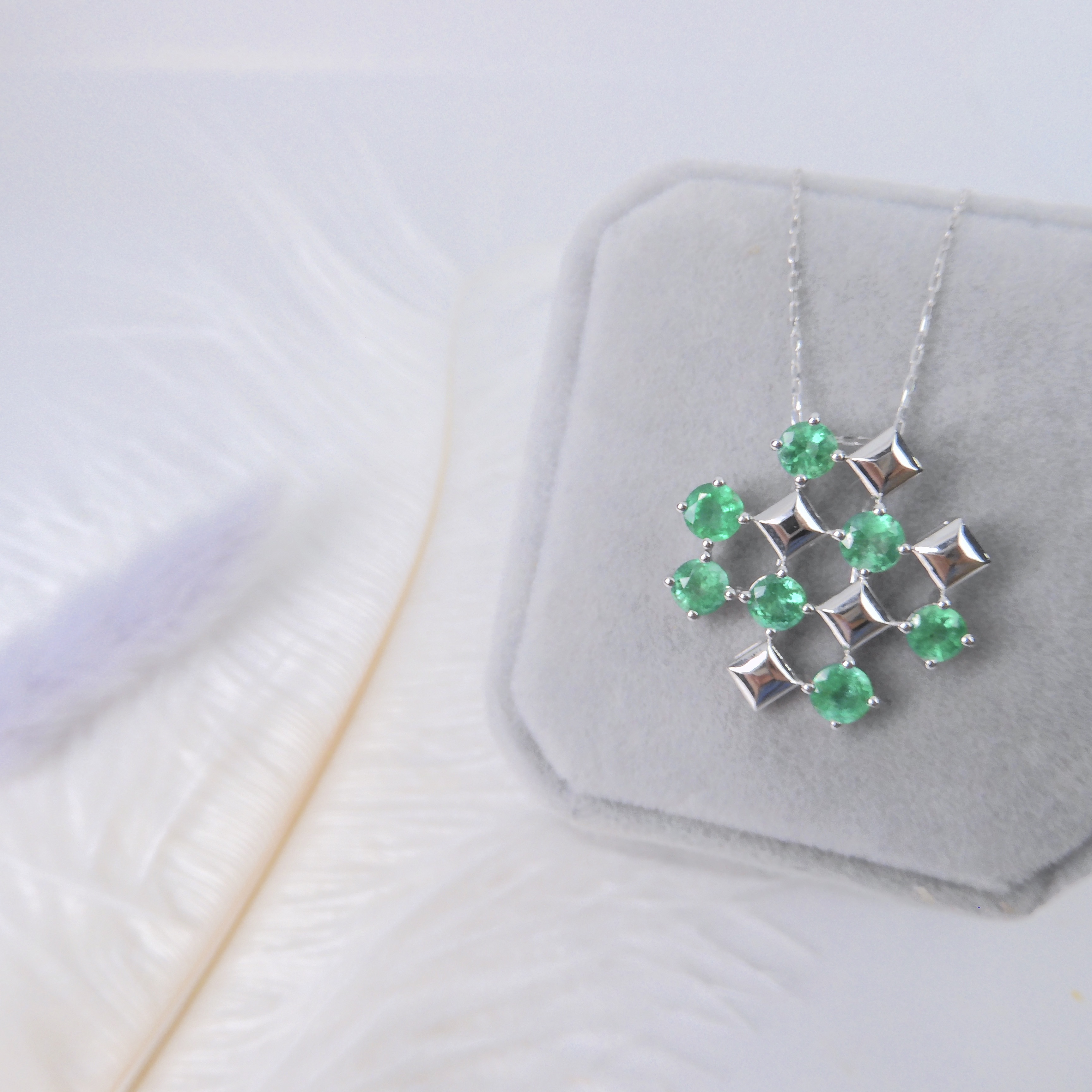 18K金 1.85ct 綠寶石項鏈