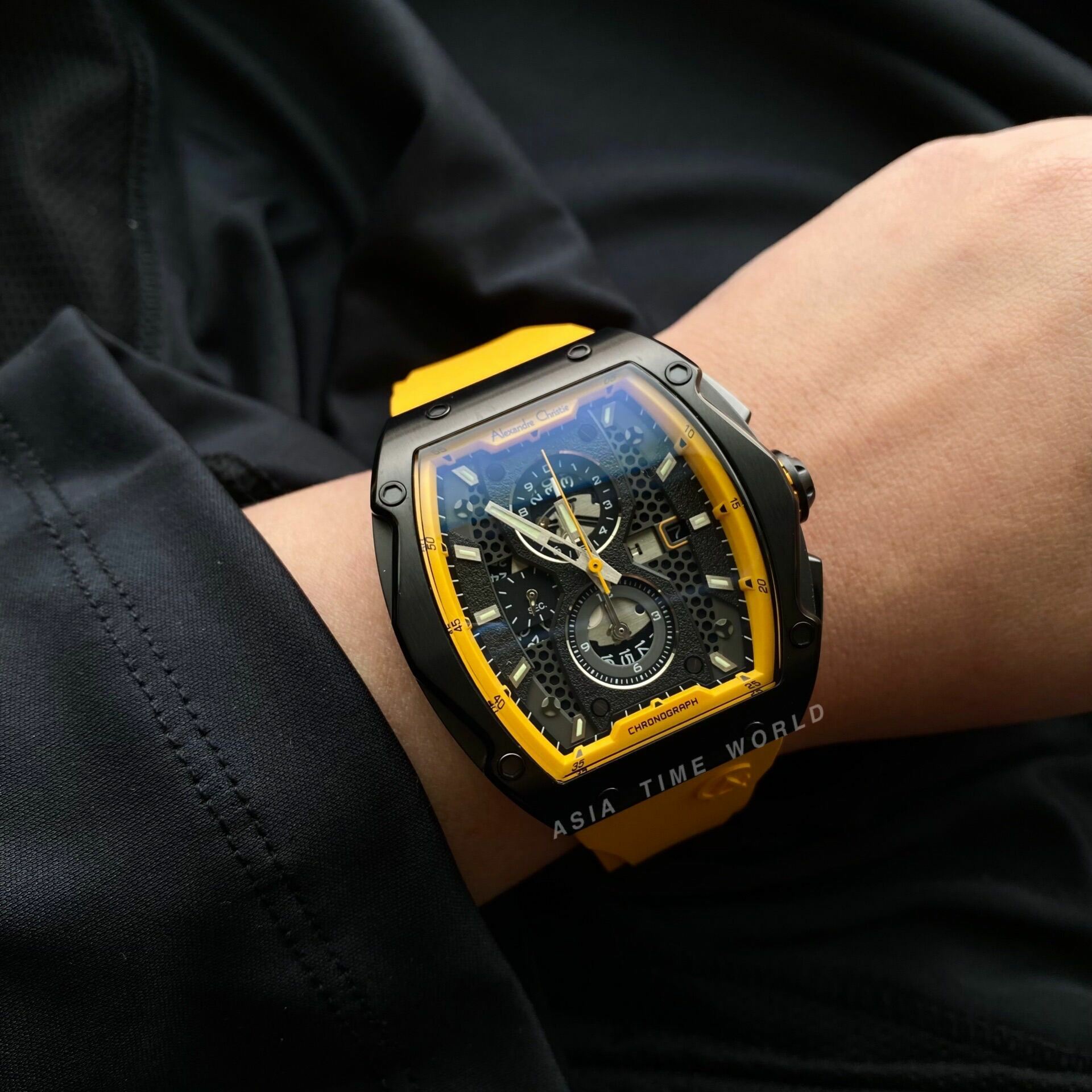 萬年鐘錶 - Alexandre Christie  6608MCR系列   萱草黃石英氟橡膠三眼計時男錶  AC手錶 6608MCRIPBAYL 錶徑44MM