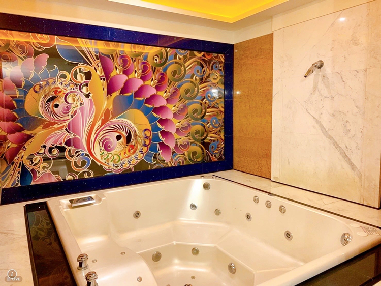 【永和】愛摩兒時尚旅館 阿拉伯皇宮浴間