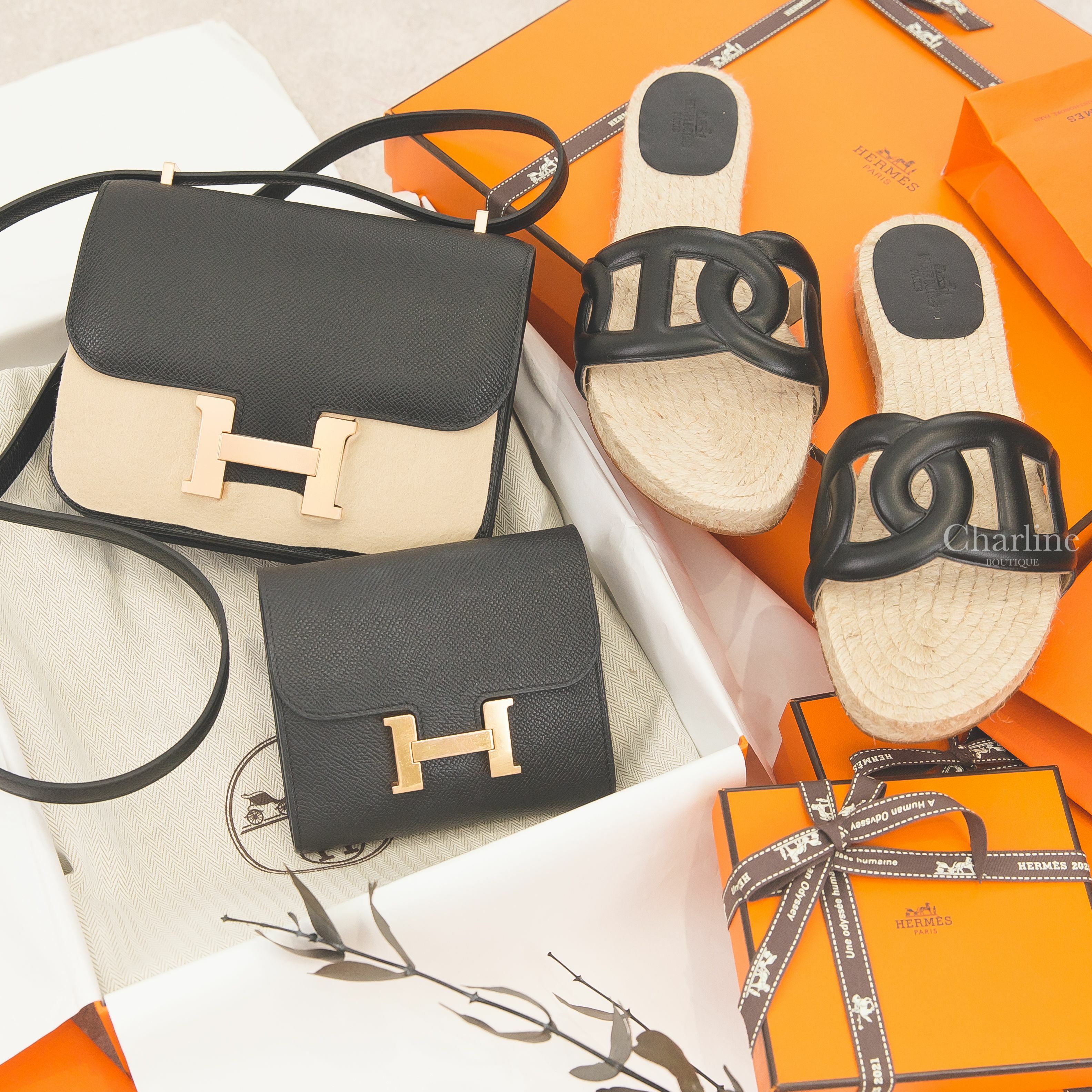 Hermès Constance 18cm Epsom 黑色玫瑰金釦,Hermès Espadrille 黑色山羊皮θ草編平底拖鞋,Hermès Constance Compact 黑色玫瑰金釦短夾-Charline Boutique 精品代購