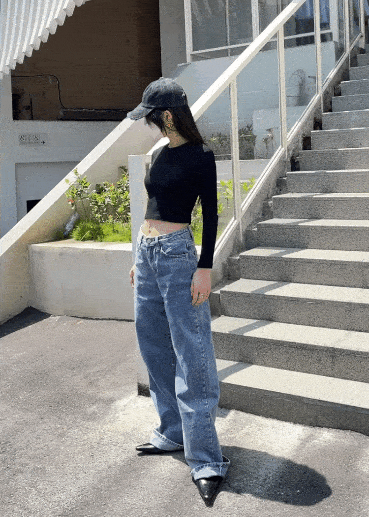 水洗寬鬆牛仔褲